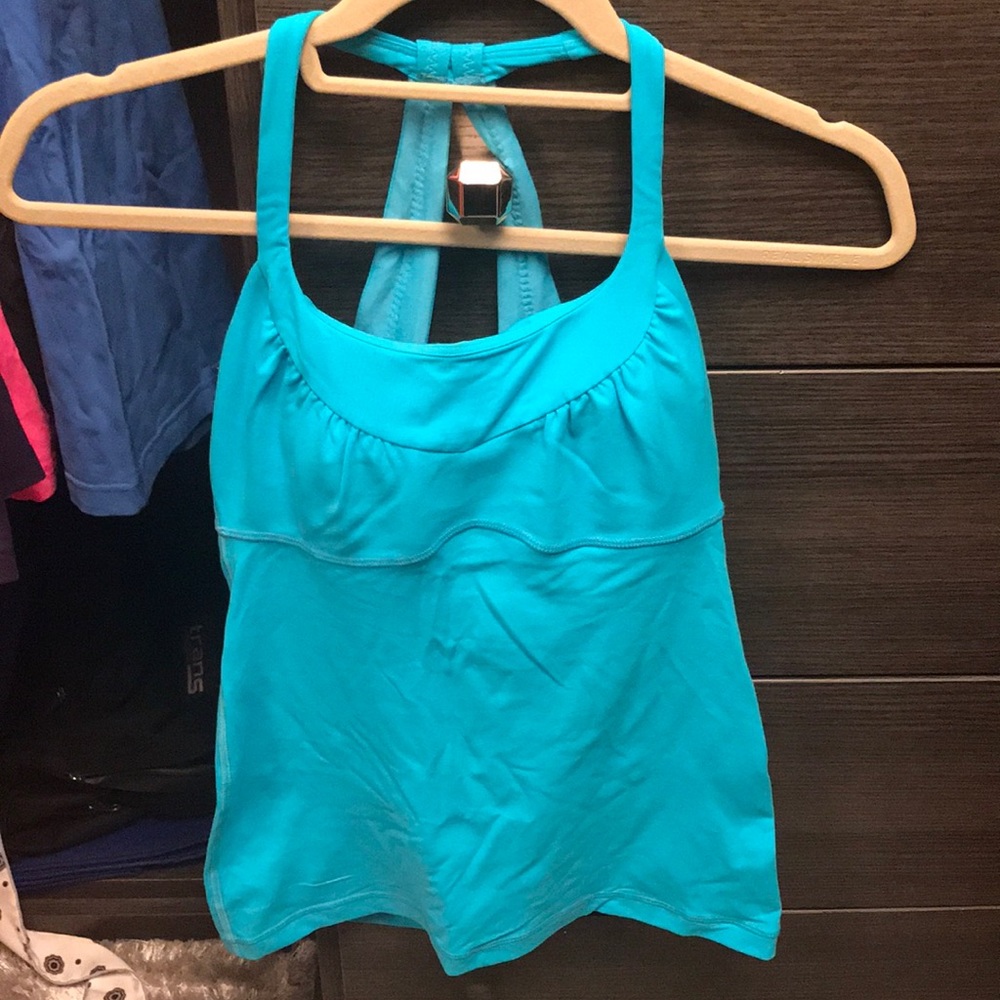 Turquoise lululemon tank